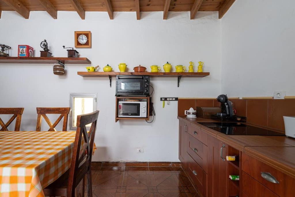 Vivienda Vacacional Ca' Pepita Y Jose El Albercon Exterior photo